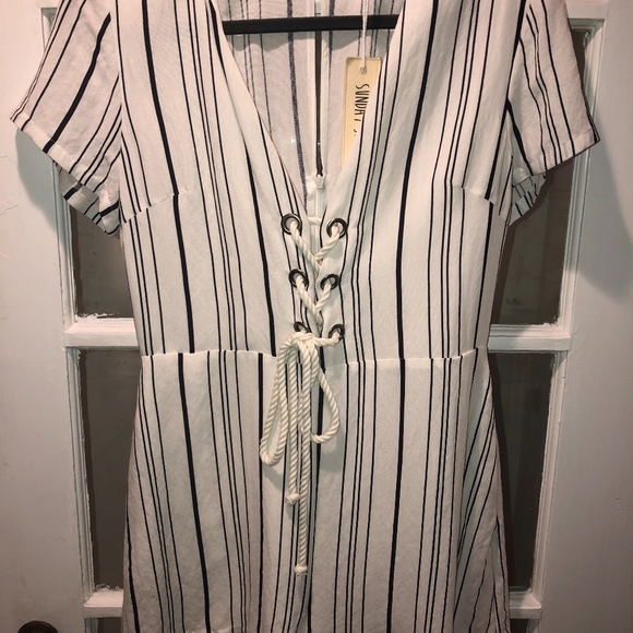 White and Navy Nautical Romper - Picture 2 of 4